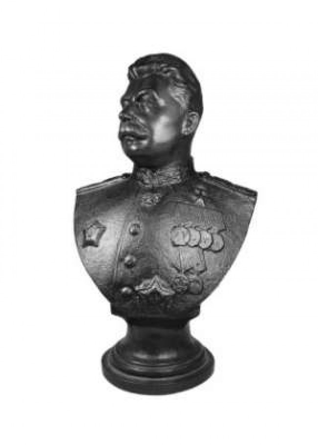 Бюст И. В. Сталина